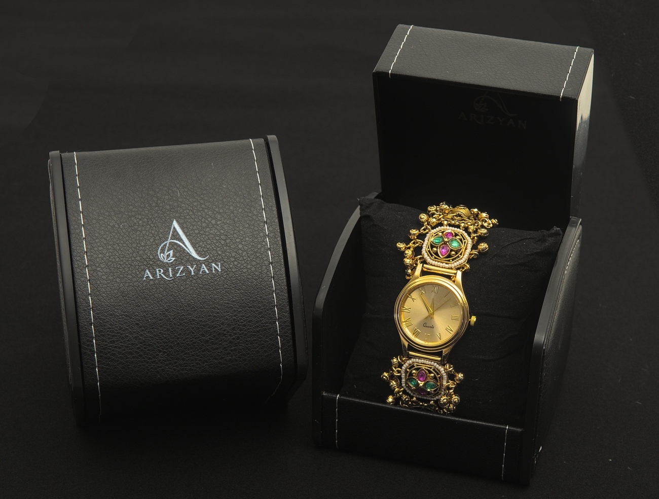 Floral Medallion Watch - Style 33 — view 3