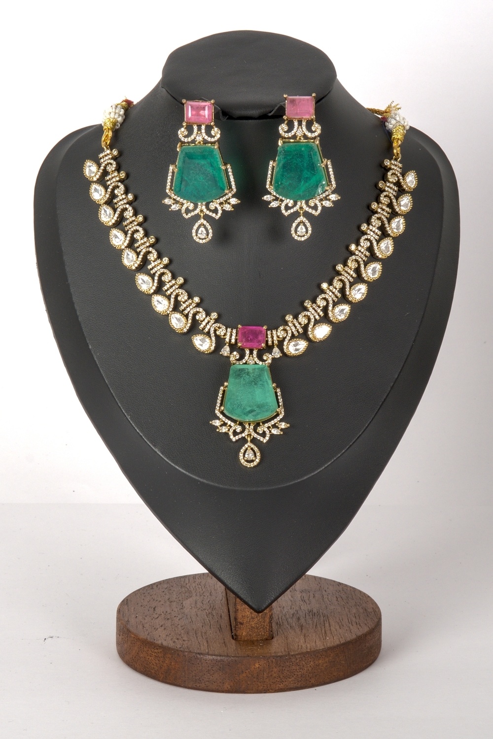 Necklace Set 6 — view 2