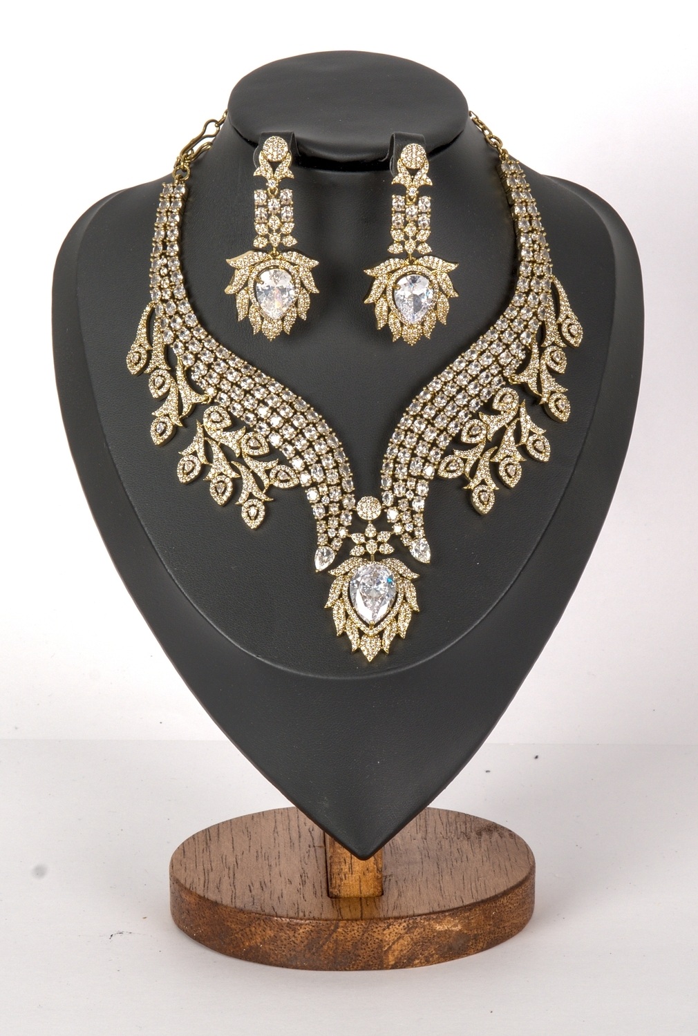 Necklace Set 3 — view 9